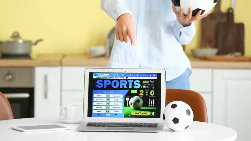 SABA Thể Thao Tại UW88 - Cược Cực Đỉnh, Thắng Cực Chất Hướng dẫn soi kèo cơ bản trong sảnh SABA dành cho người mới